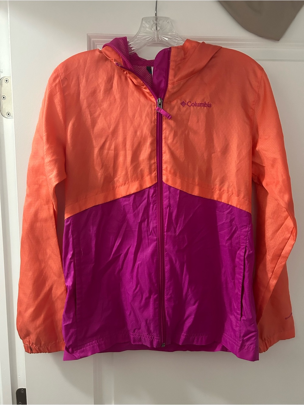 Columbia Two-Tone Hooded Rain Jacket / wind breaker Orange & Magenta